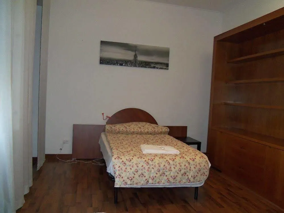 B And B Milano House Włochy